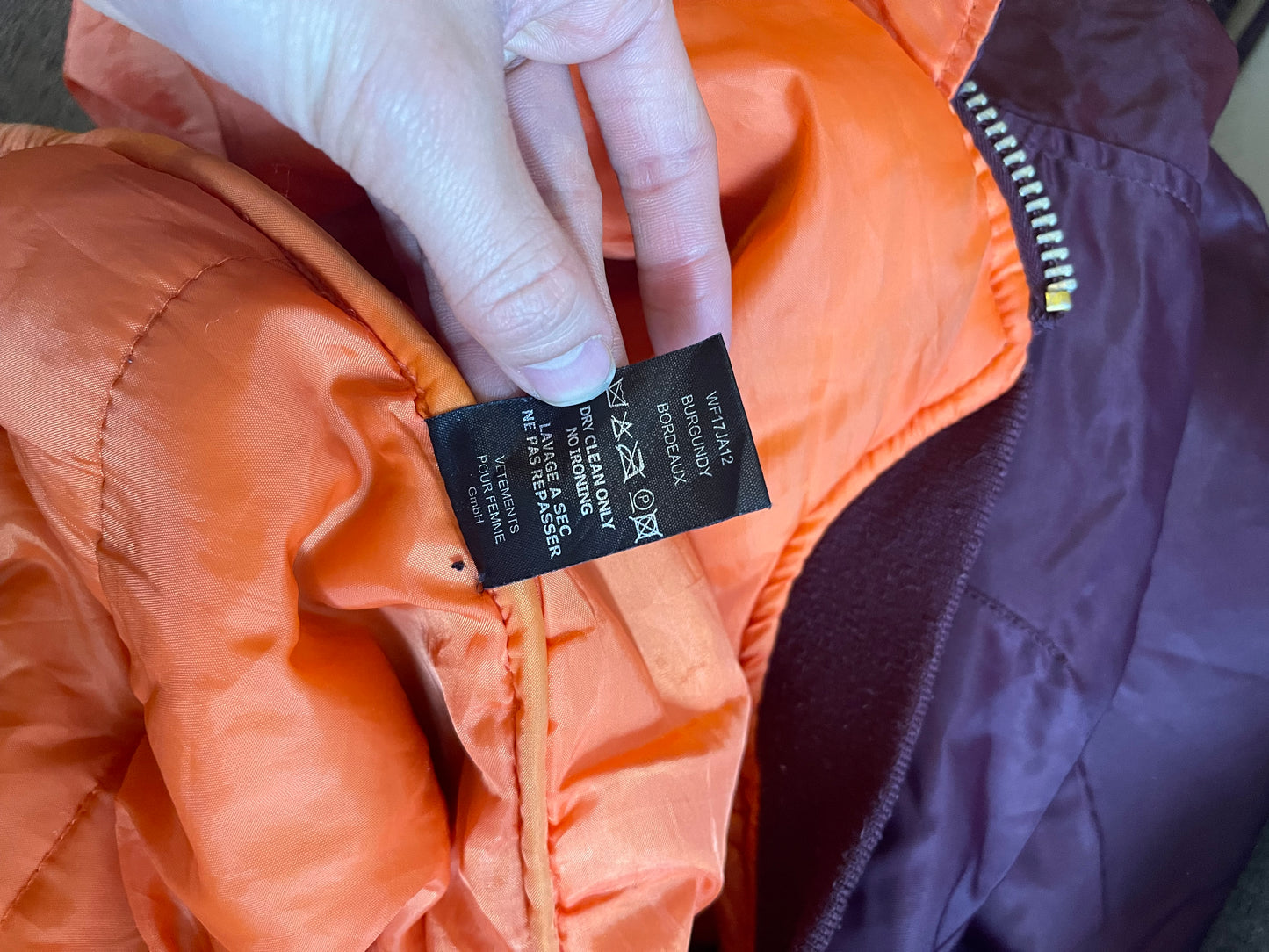 Vetements reconstructed oversized aw17 bomber