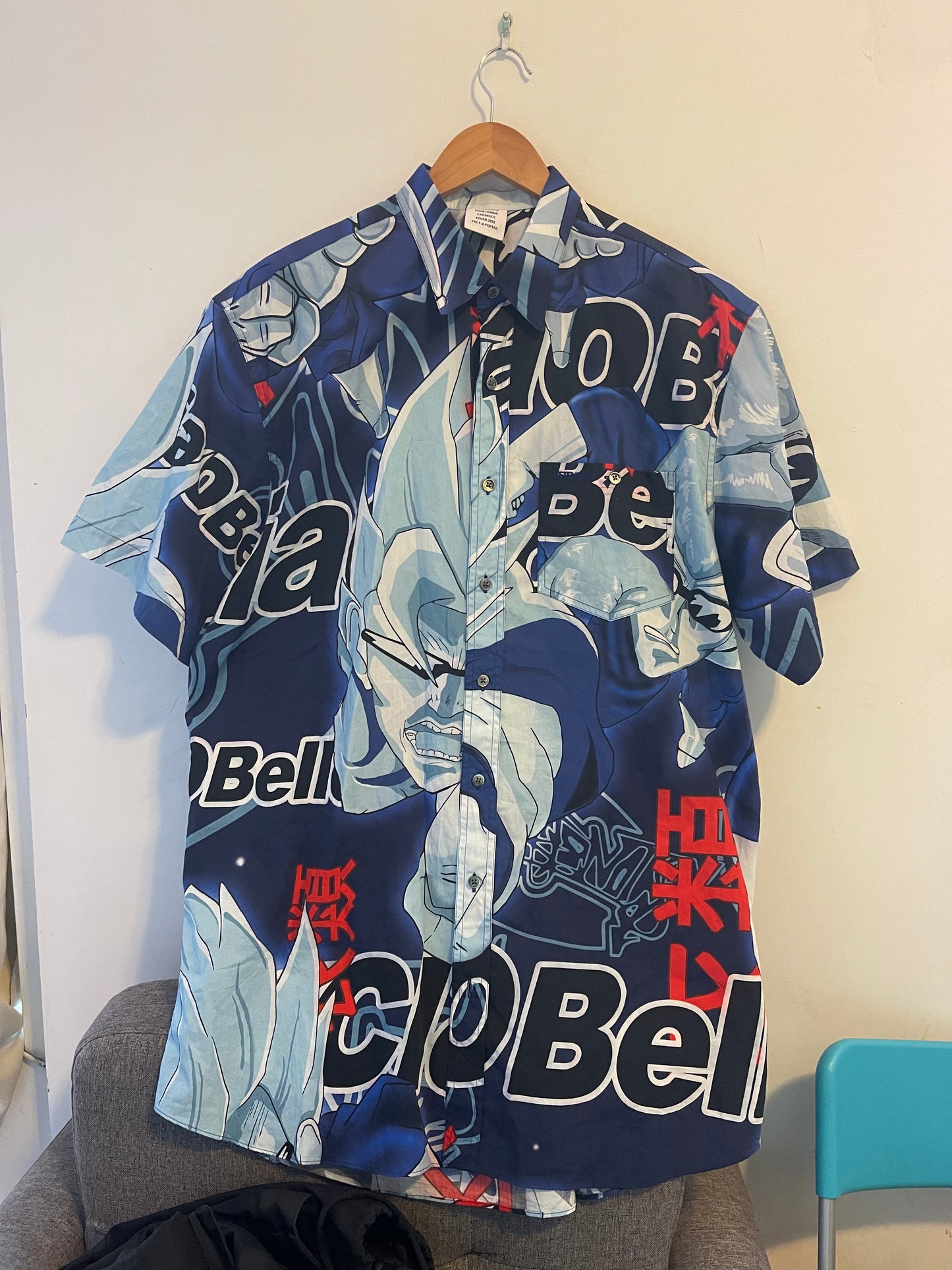 Vetements AW19 anime print jojo shirt