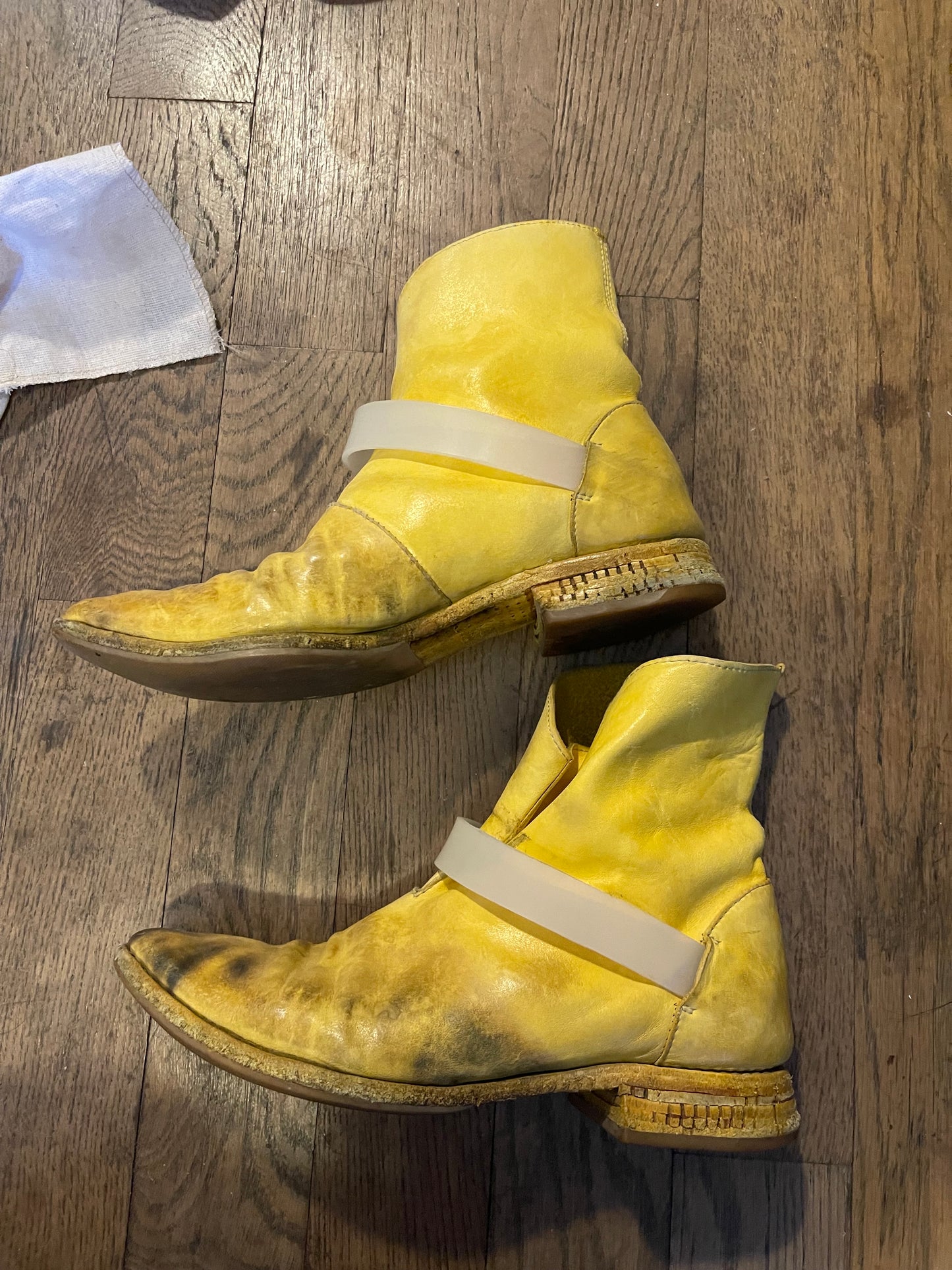 Carol Christian poell rubber band boots yellow
