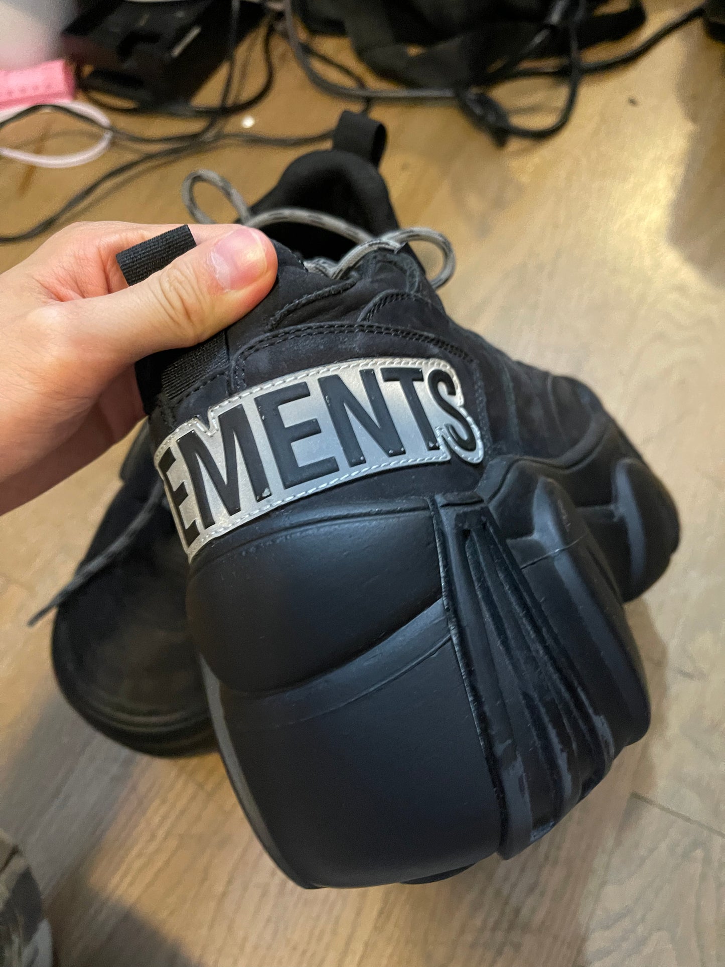 Vetements swears black platform sneaker