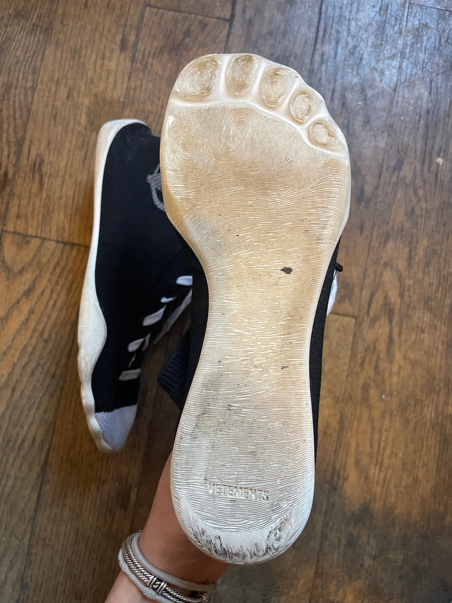 Vetements karate AW19 sneaker