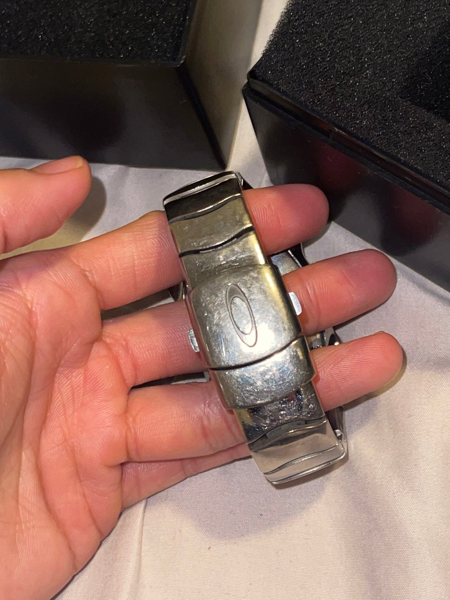 Oakley timebomb watch
