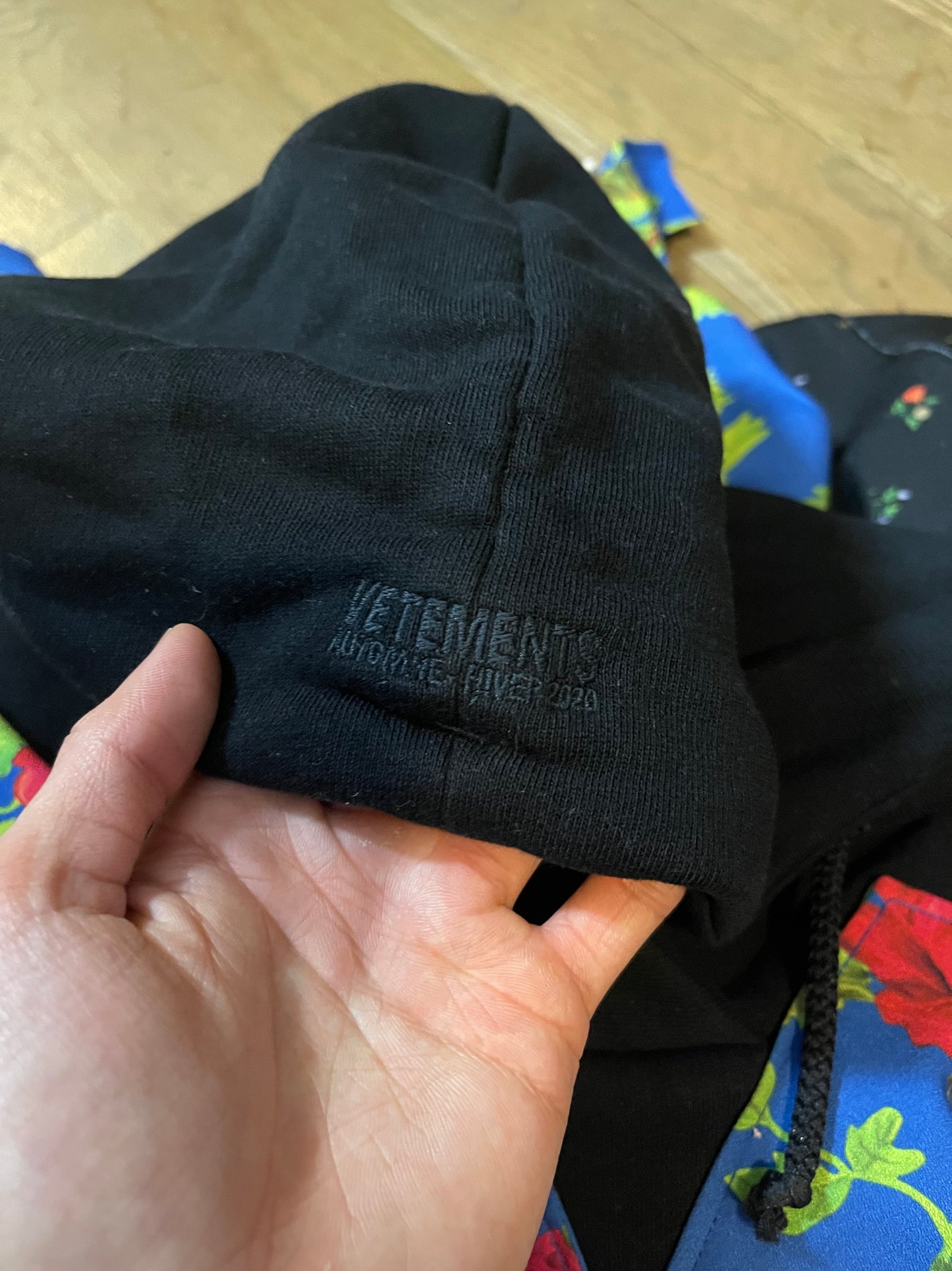Vetements aw19 floral anarchy hoodie dress