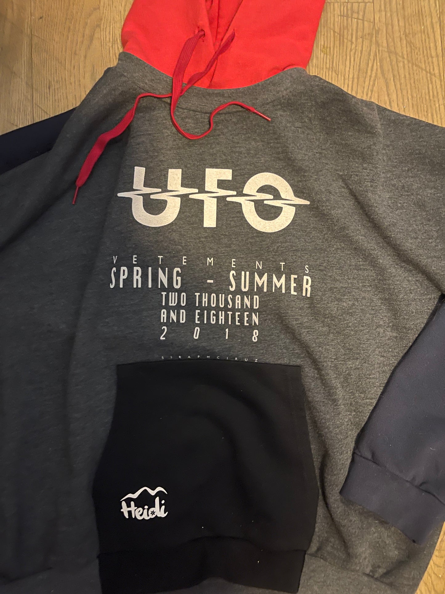 Vetements UFO reversible hoodie