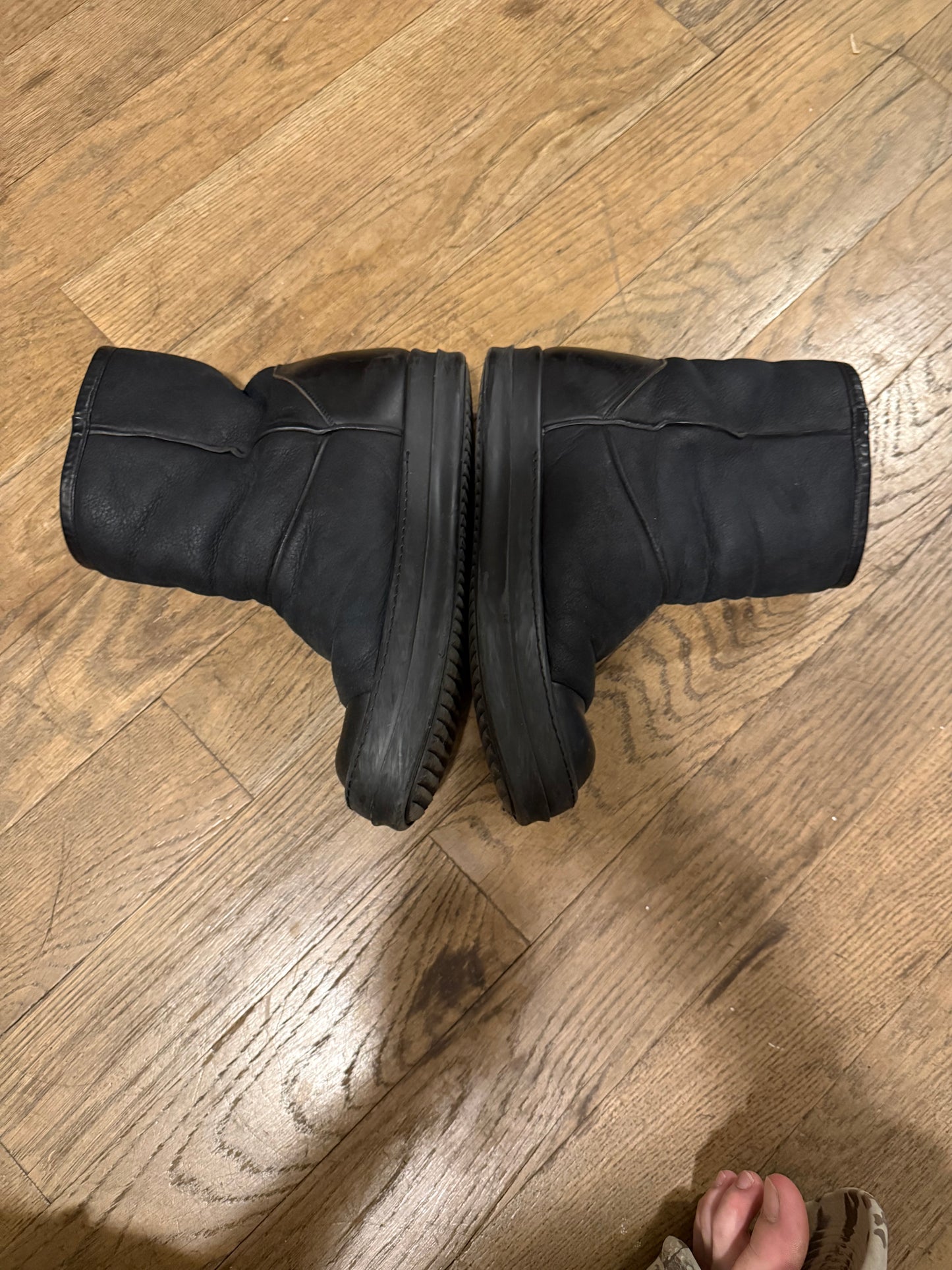 Rick Owens AW14 moody shearling boots