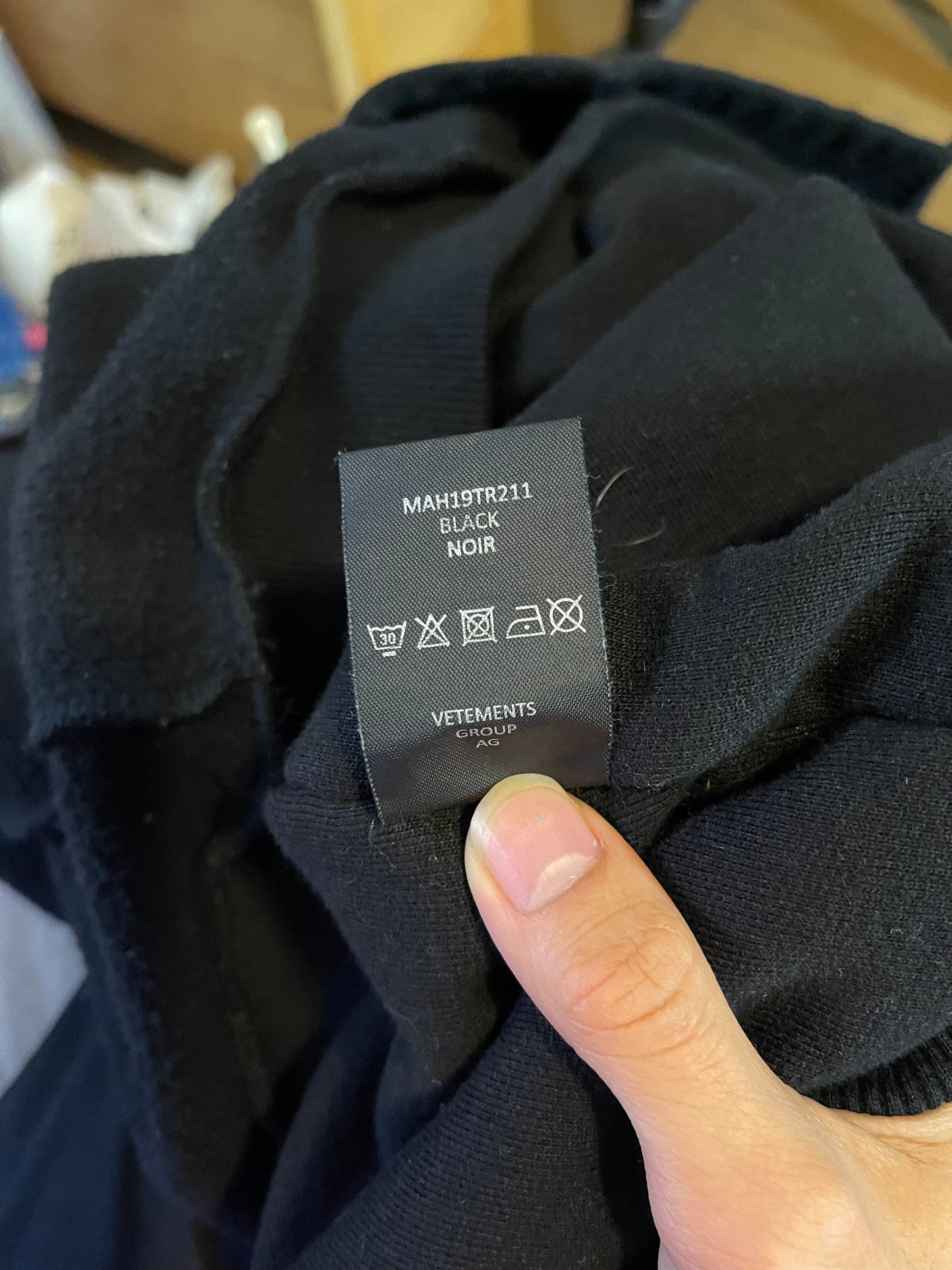 Vetements insideout AW19 fuck hopeless romantic hoodie