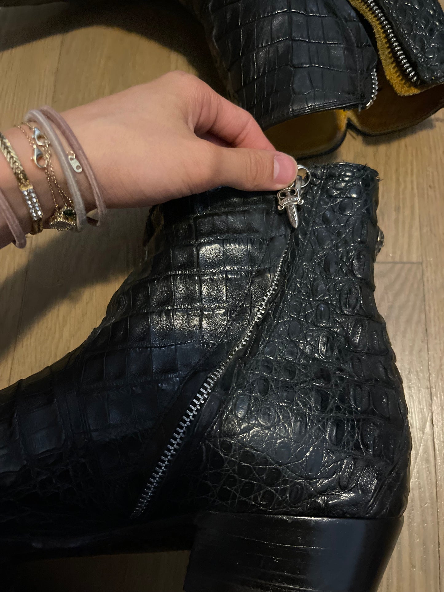 Unbranded crocodile boots