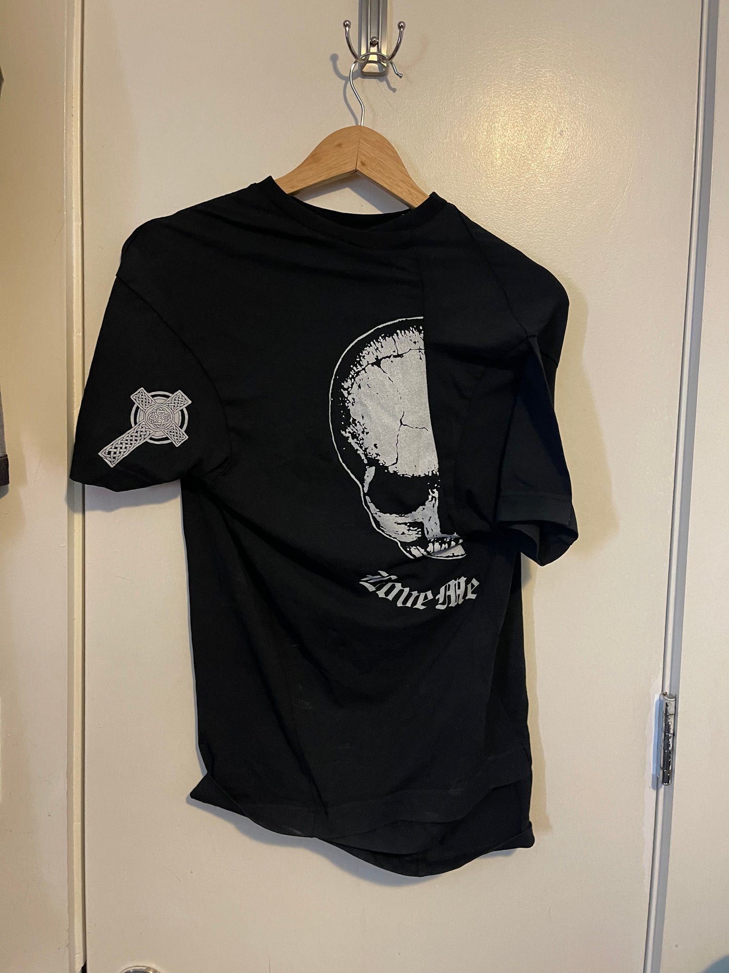 Vetements aw18 skull pinched shirt