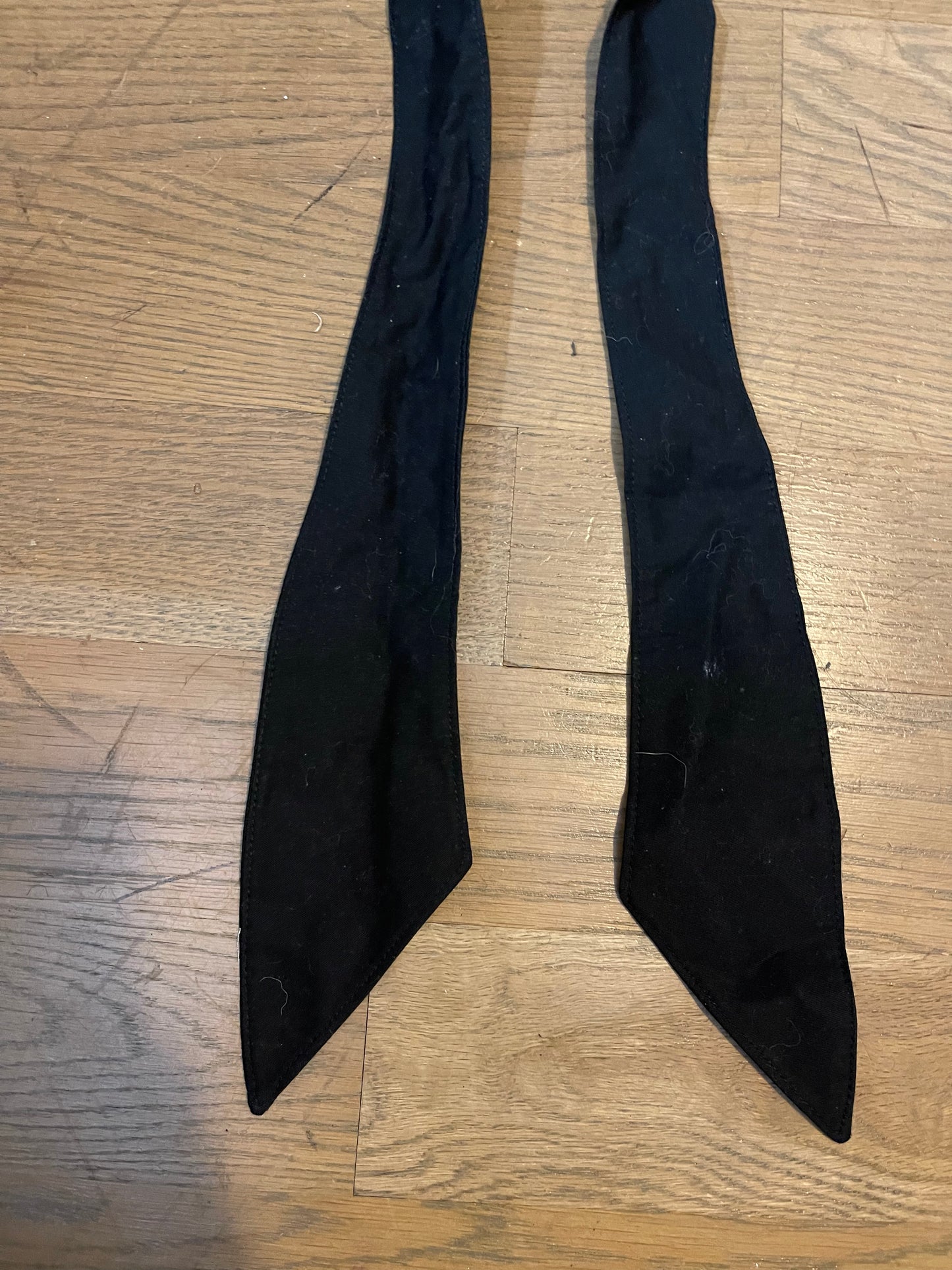 Ramona Rivera black scarf tie