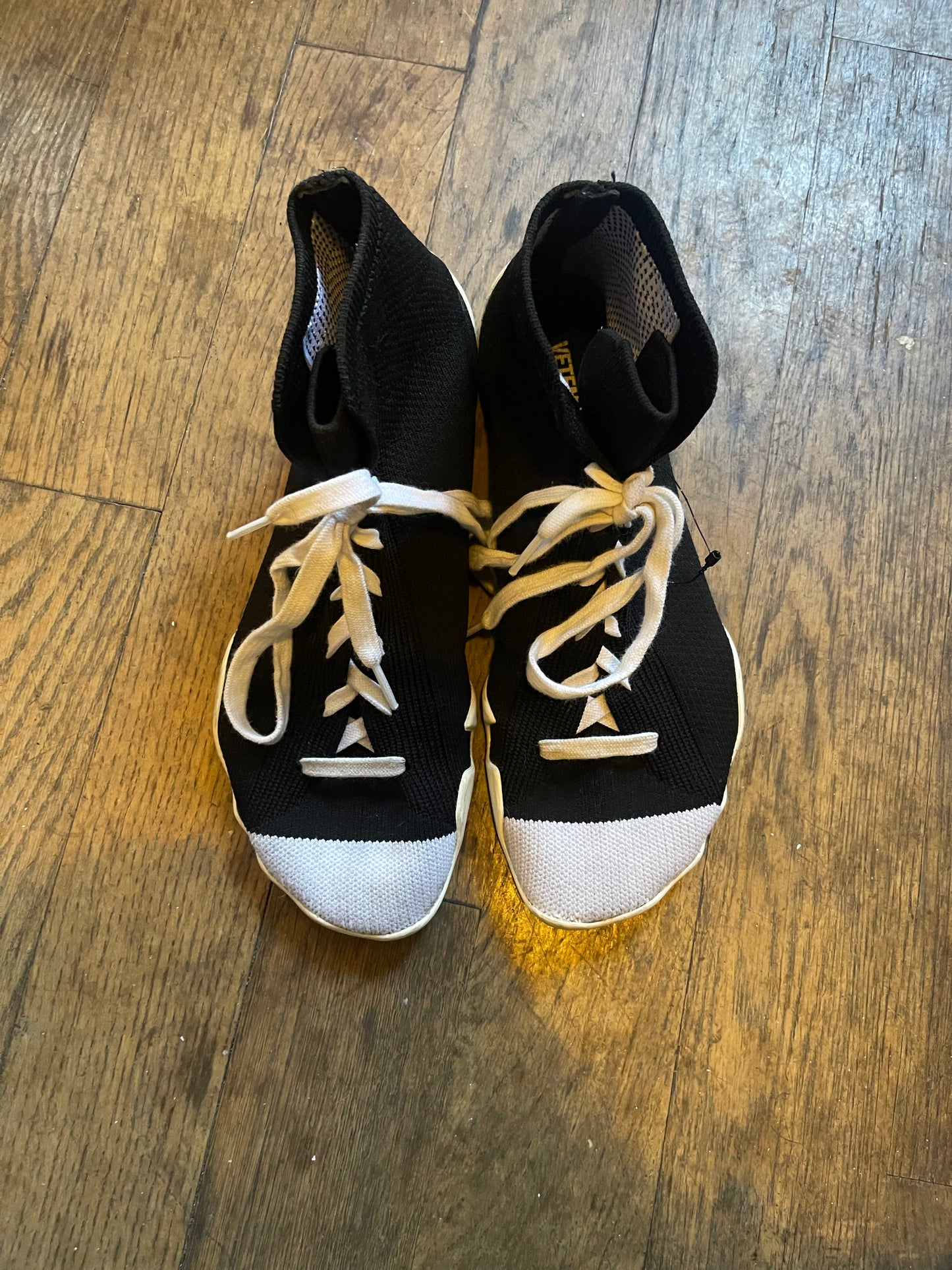 Vetements karate AW19 sneaker
