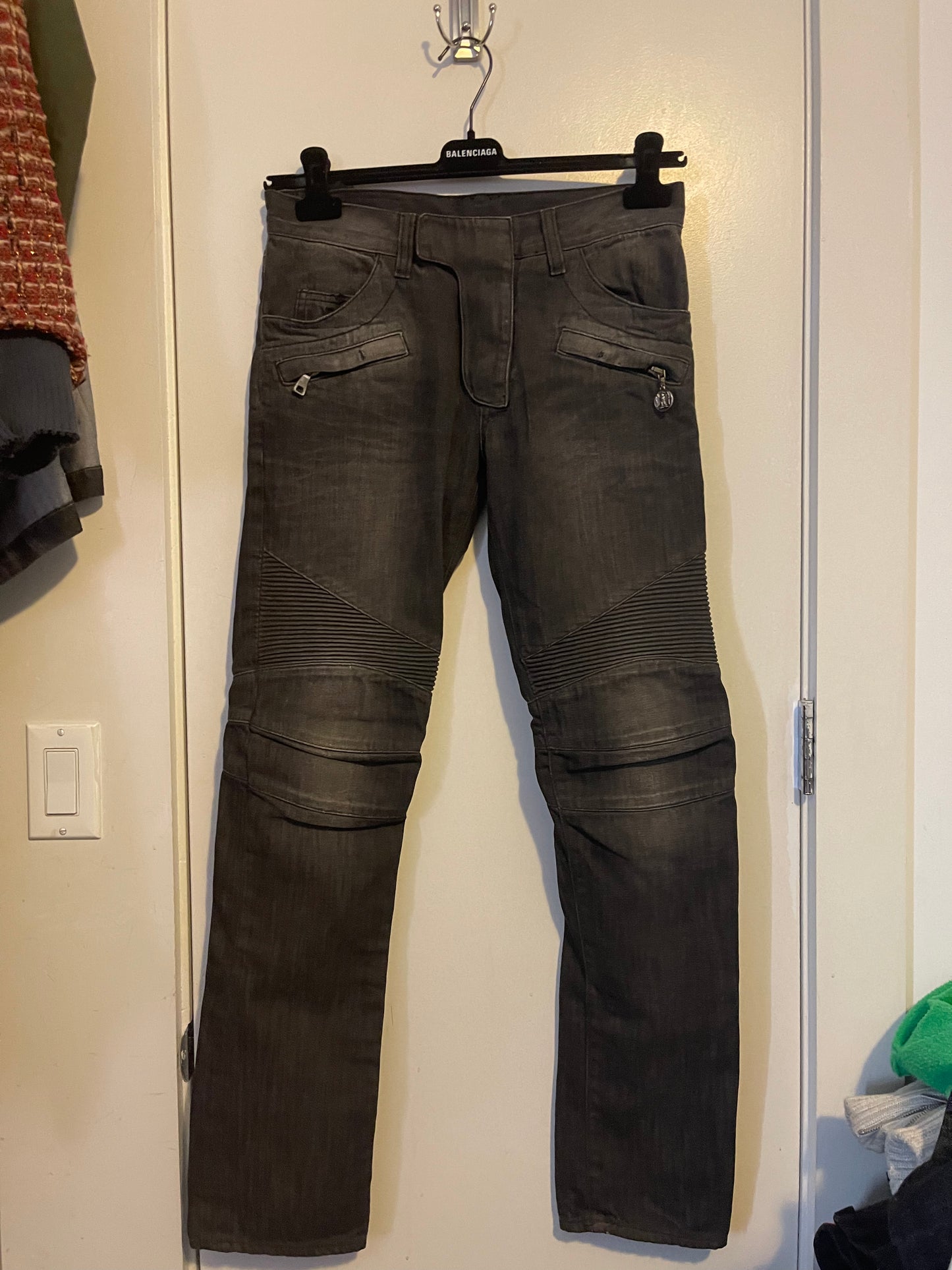 Balmain decarnin eagle moto knee pants