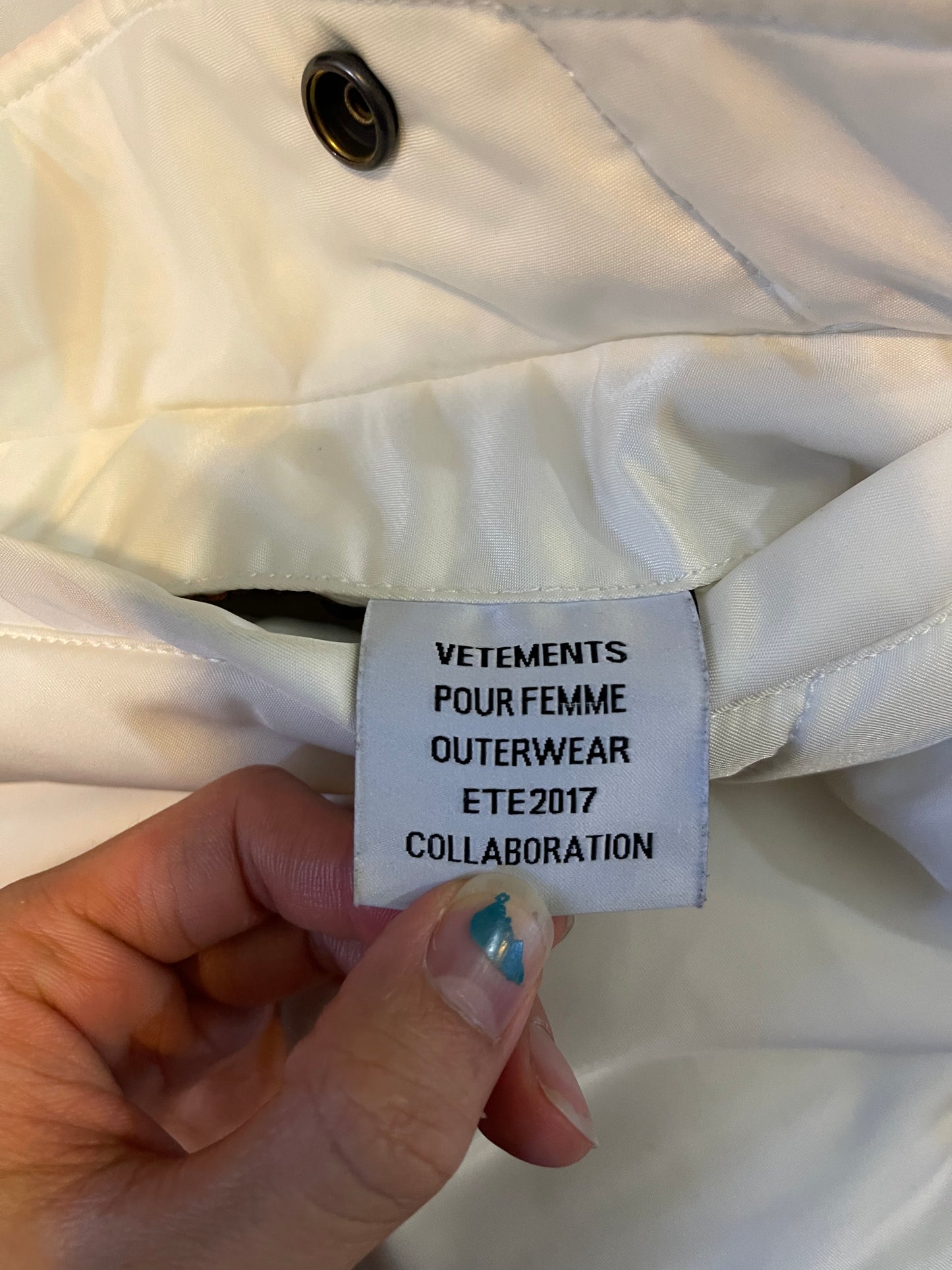 Vetements AW17 alpha industries puffer vest