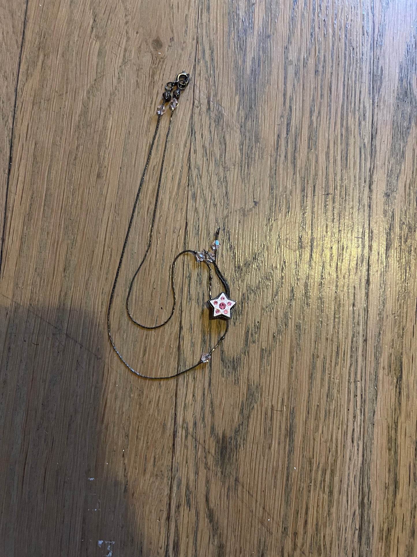 Star choker necklace
