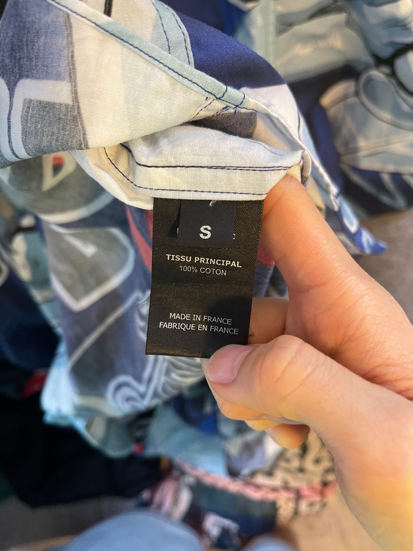 Vetements AW19 anime print jojo shirt