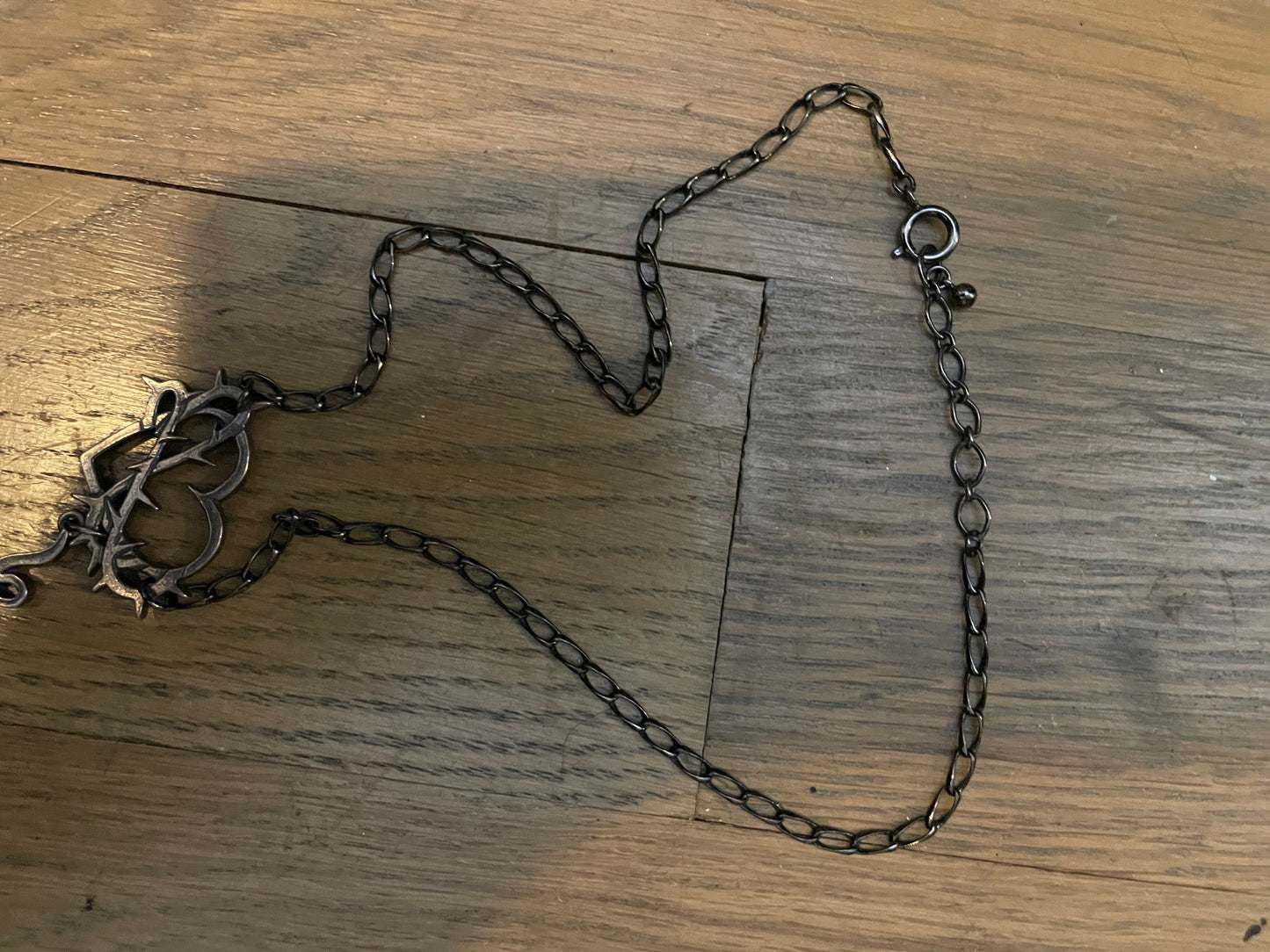 Beauty beast heart thorn necklace