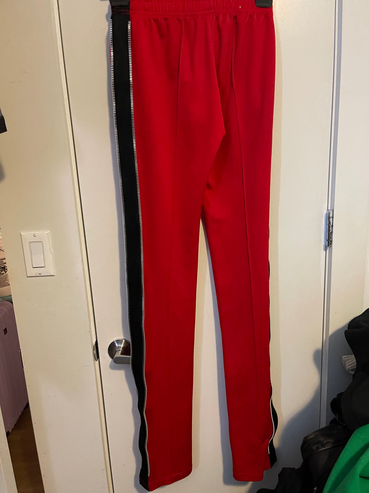 99% long zipper track pants