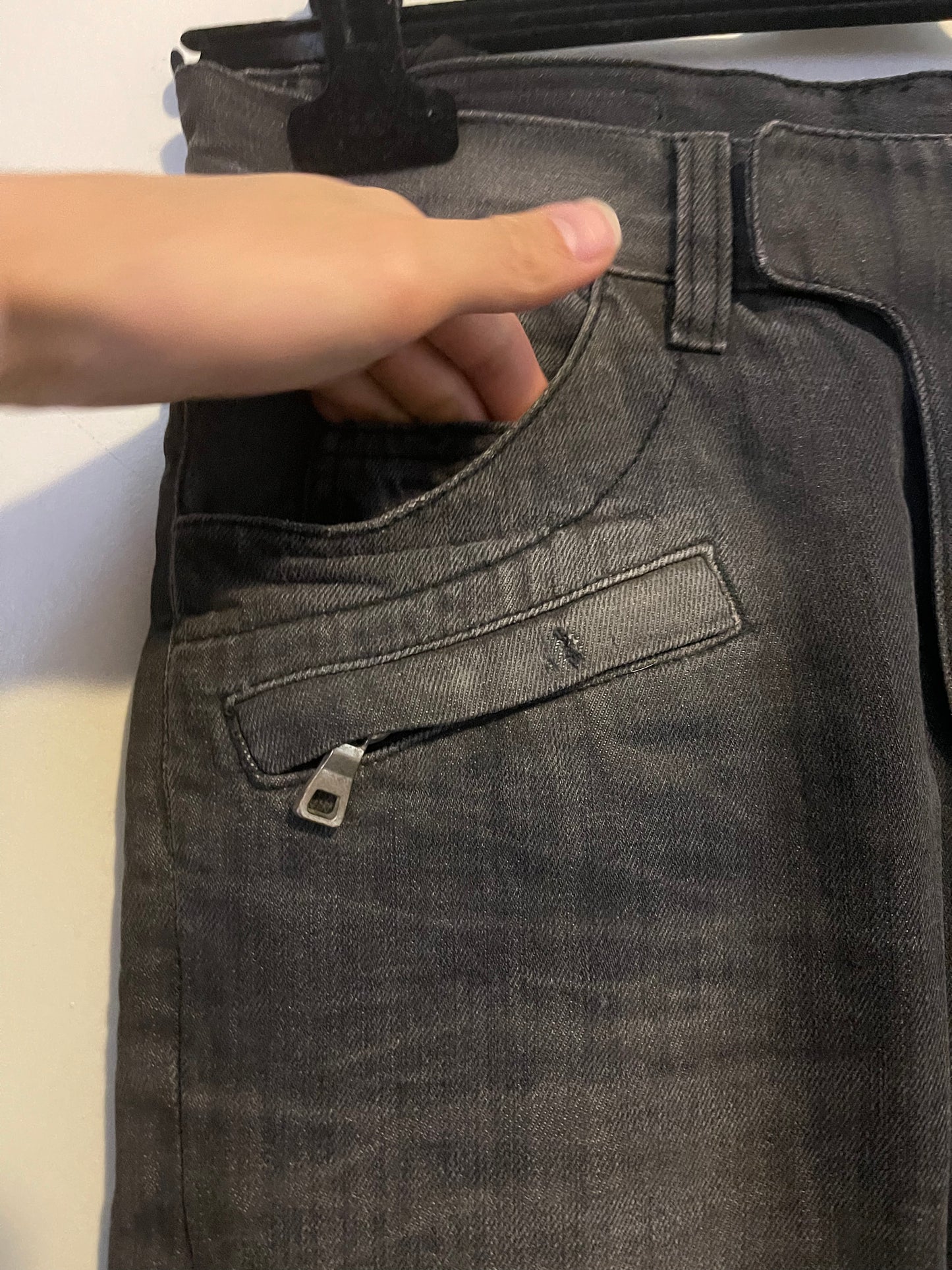 Balmain decarnin eagle moto knee pants