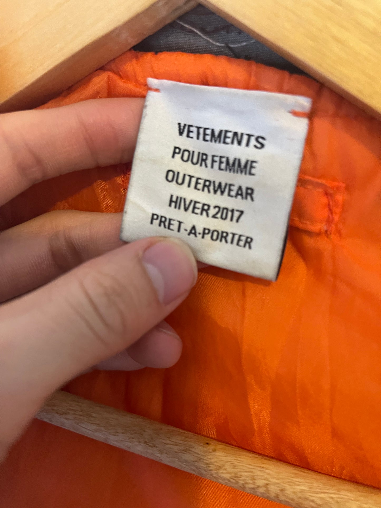 Vetements reconstructed oversized aw17 bomber