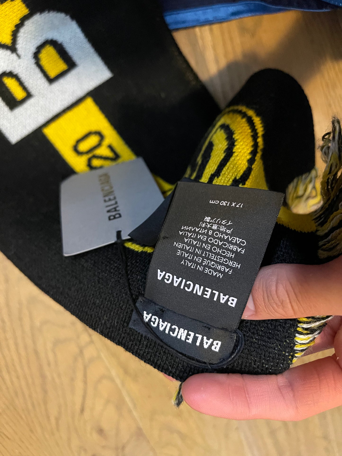 Balenciaga vintage logo scarf