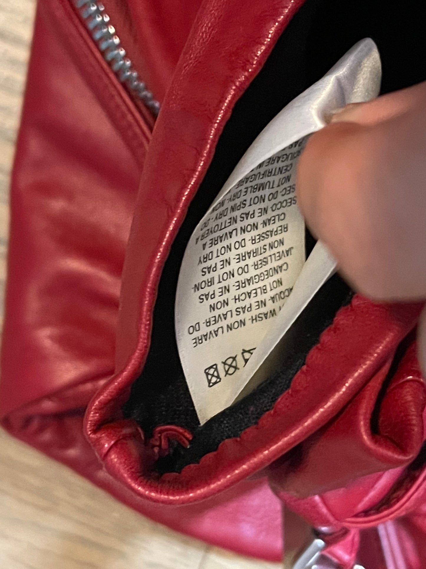 Rick Owens AW19 Larry Cardinal cargo gloves