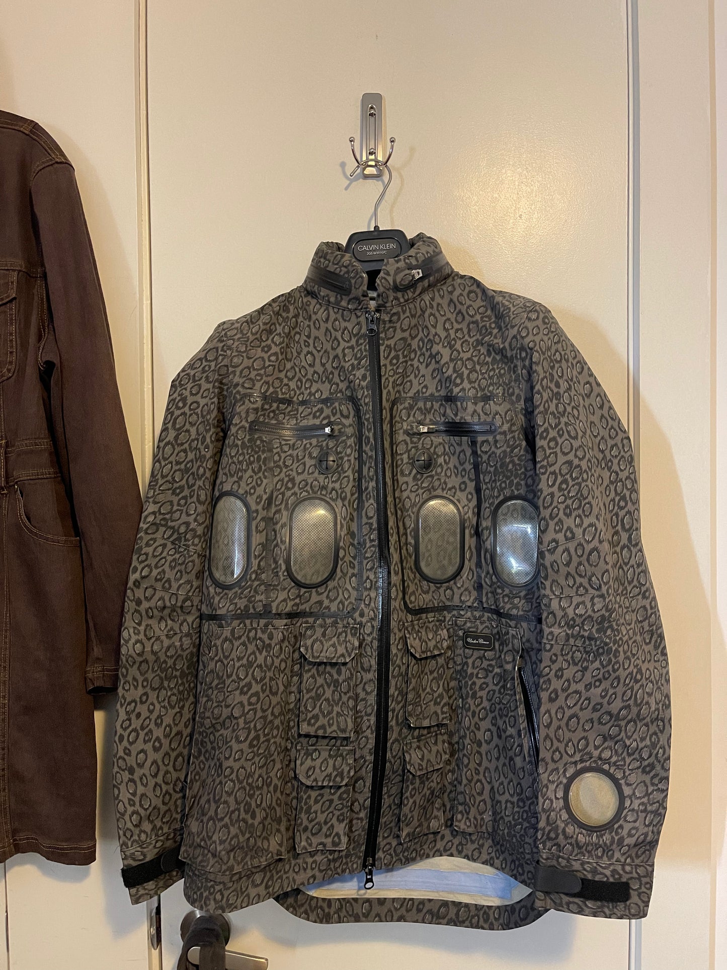 Undercover Cheetah Goretex