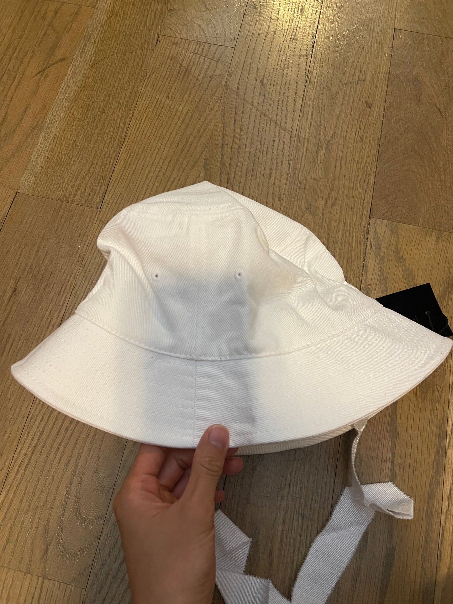 PEACEMINUSONE Bucket hat
