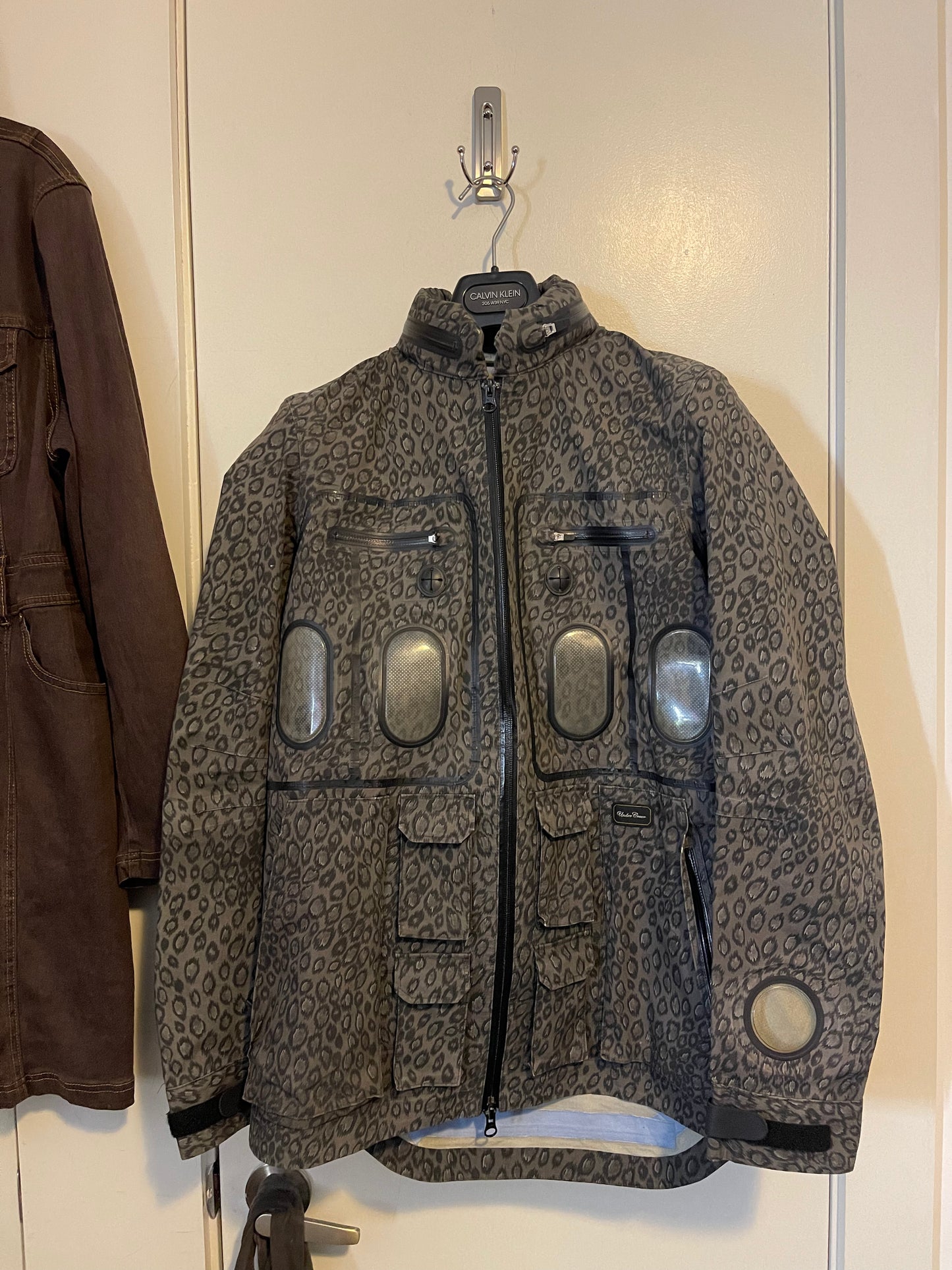 Undercover Cheetah Goretex