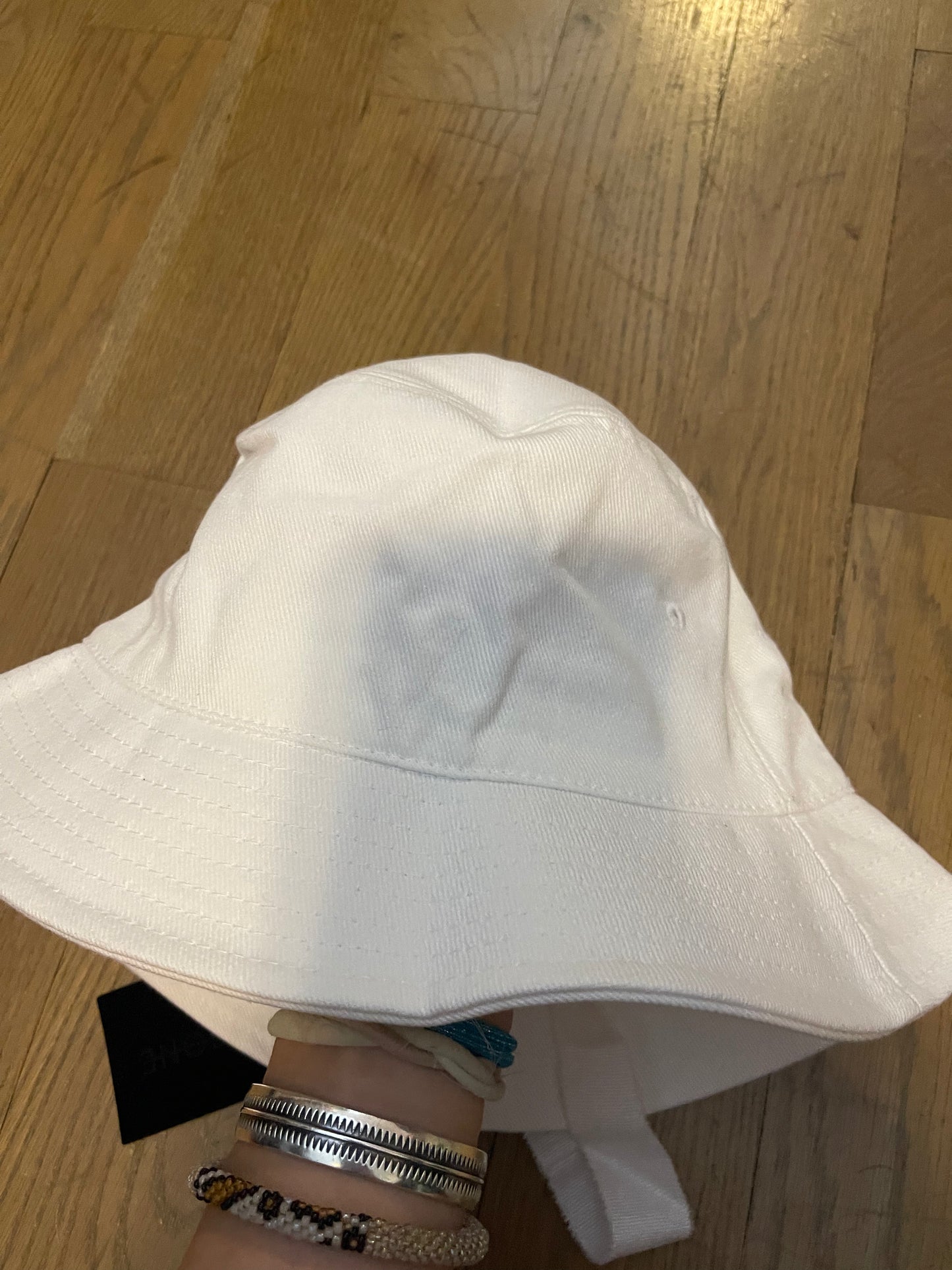 PEACEMINUSONE Bucket hat