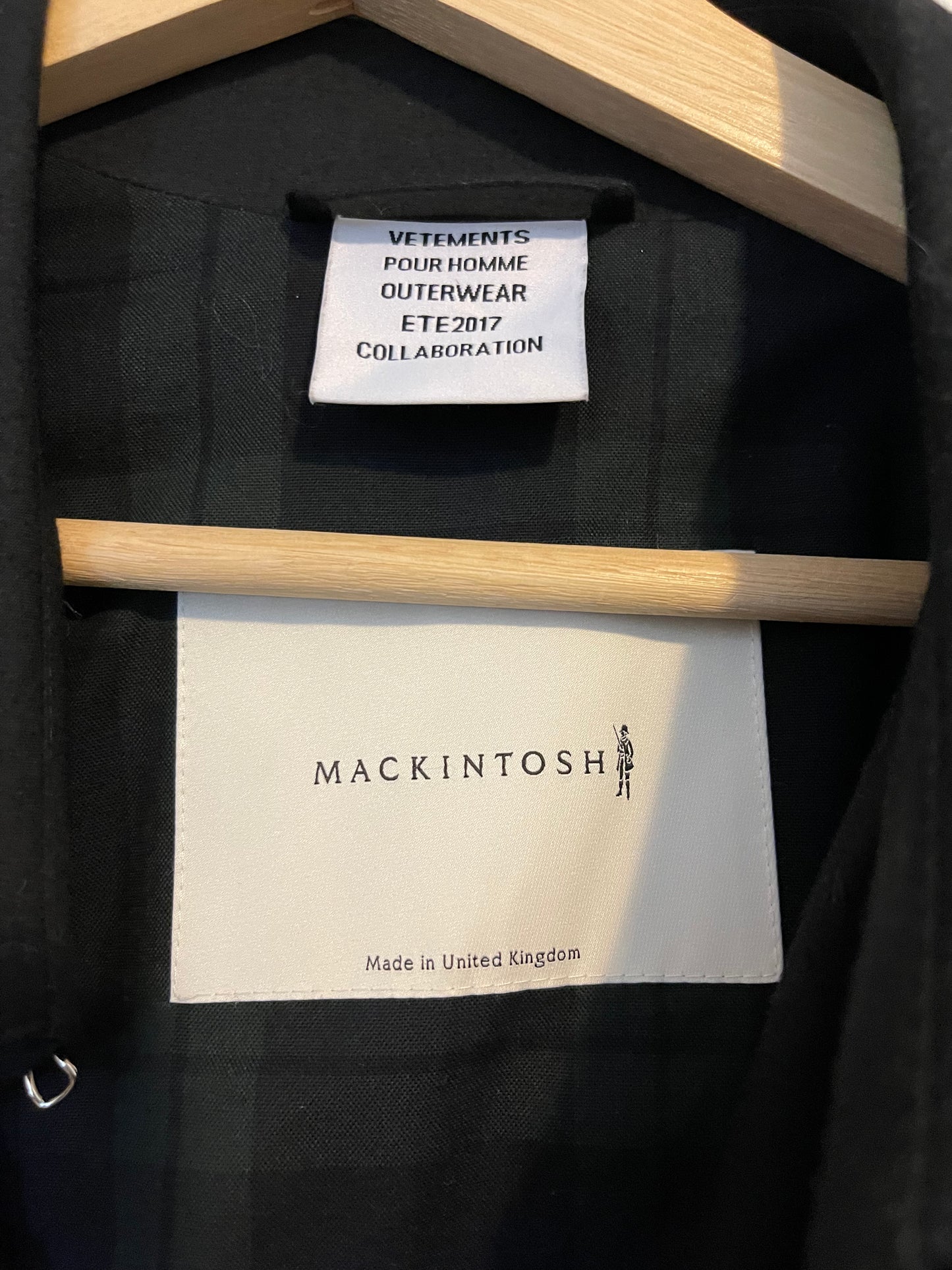 Vetements Mackintosh assymetrical trench coat
