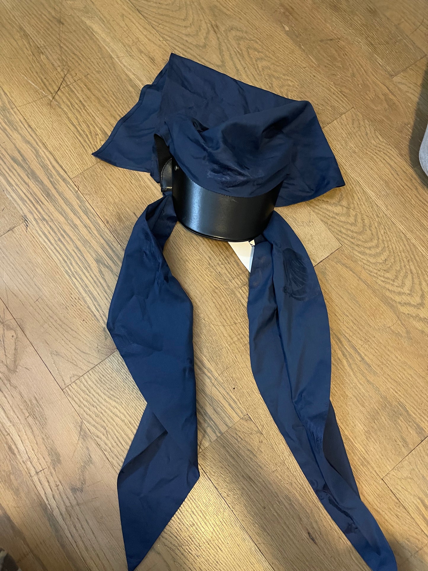 Lanvin SS20 navy scarf hat