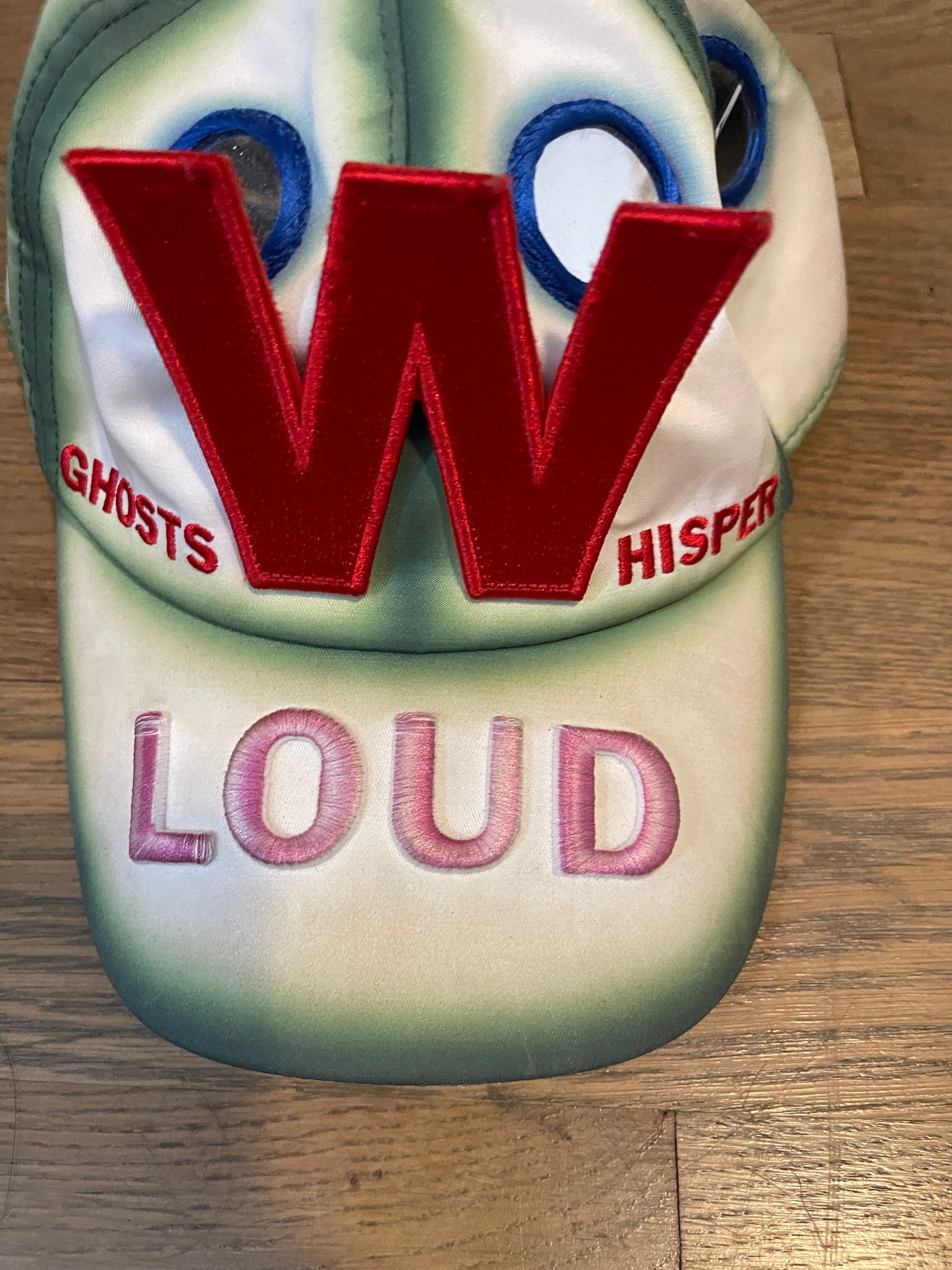 Walter Van Bierendonck mirror W logo loud hat