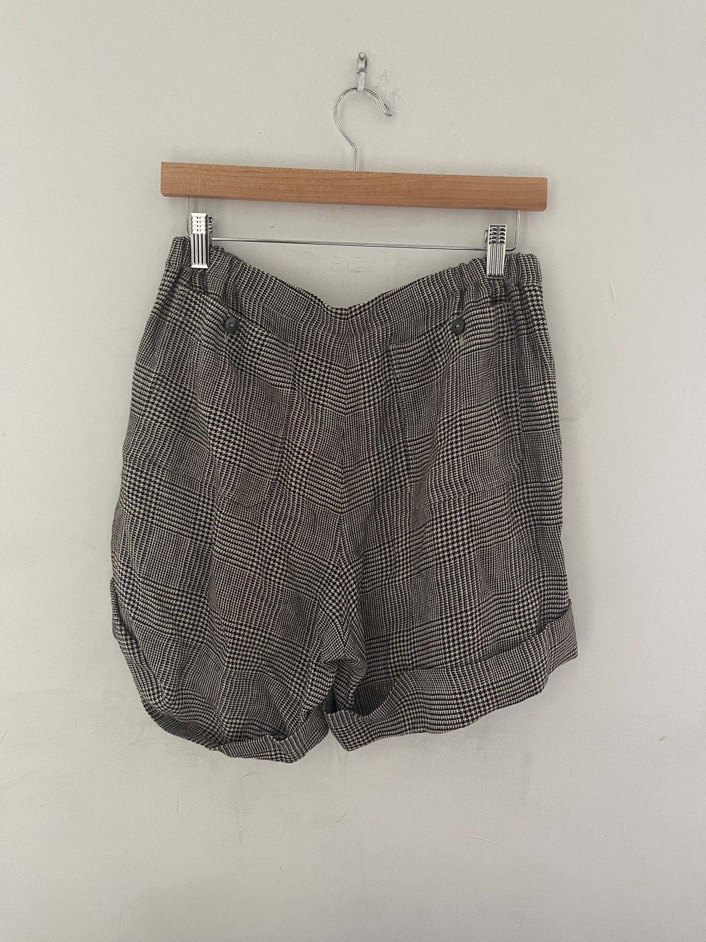 Gucci 2019 houndstooth shorts