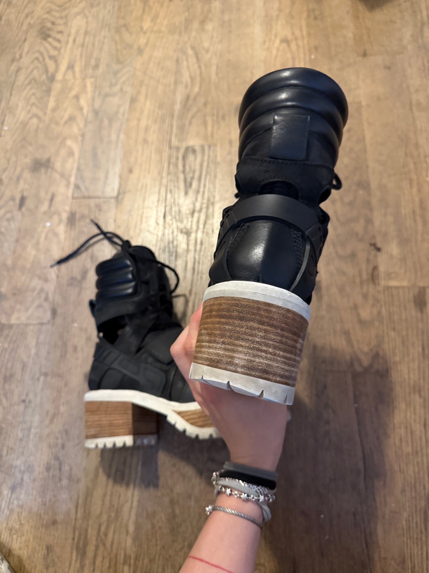 Hood by air avalanche heel boots