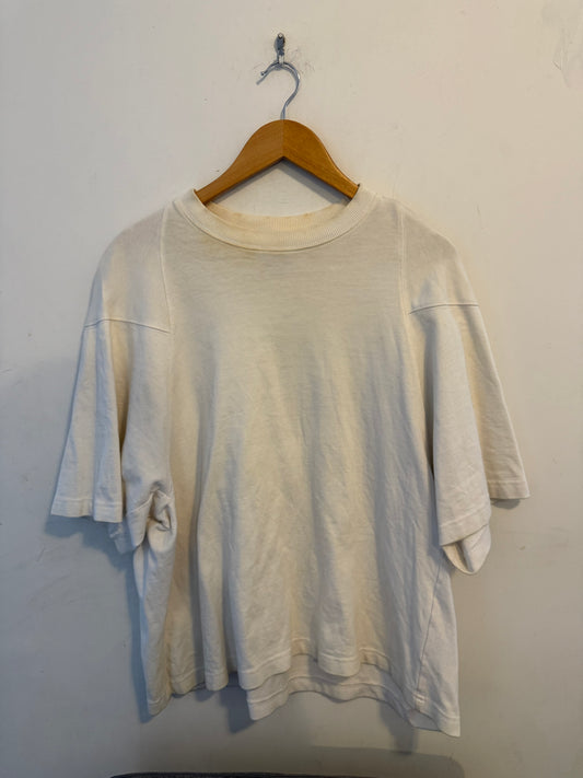 Lourdes backprint t shirt