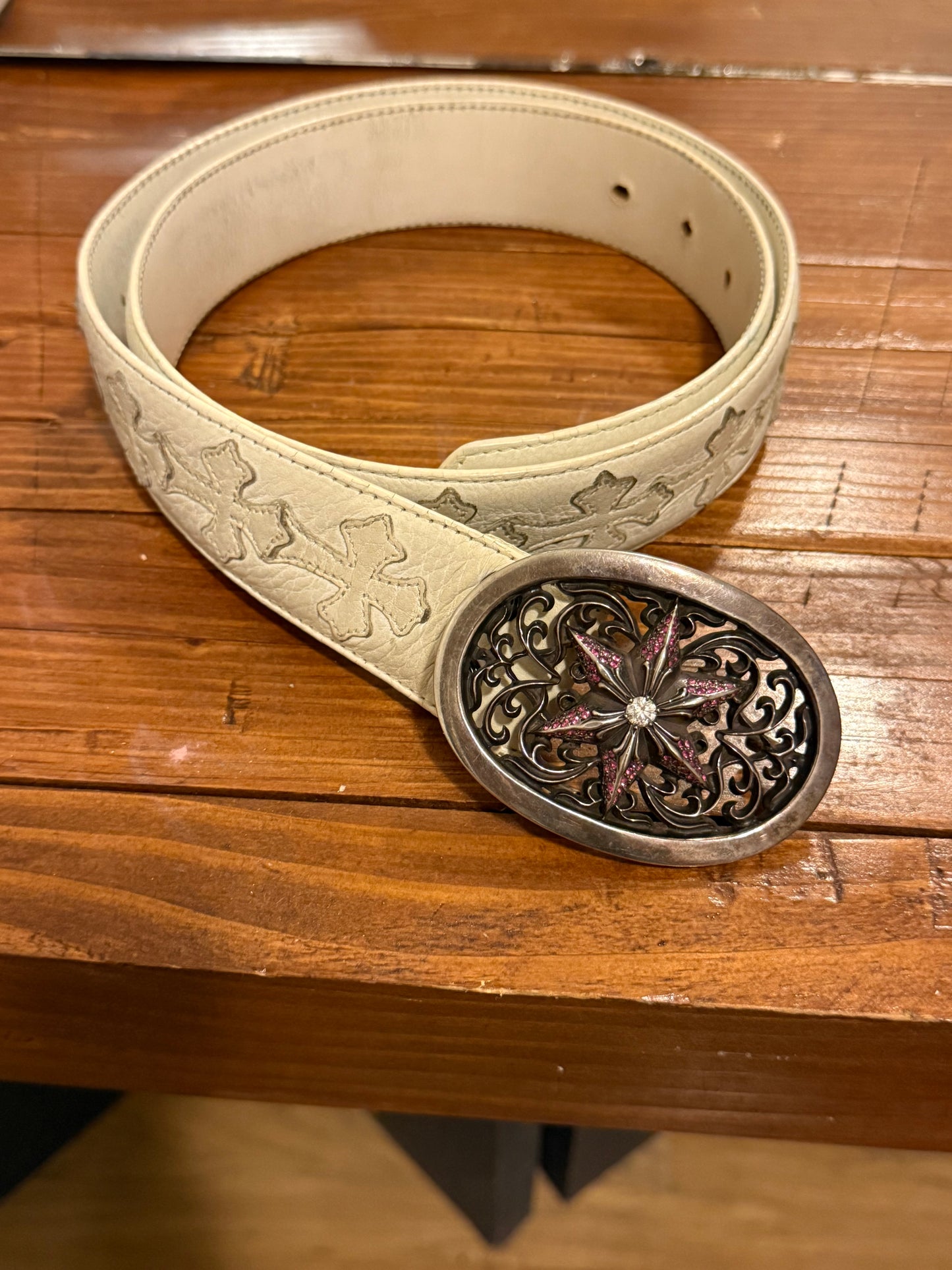 factory set diamond&sapphire star with white cross belt