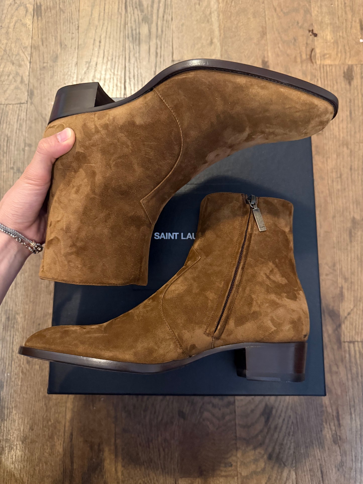 Saint Laurent 40MM Wyatt suede brown boots