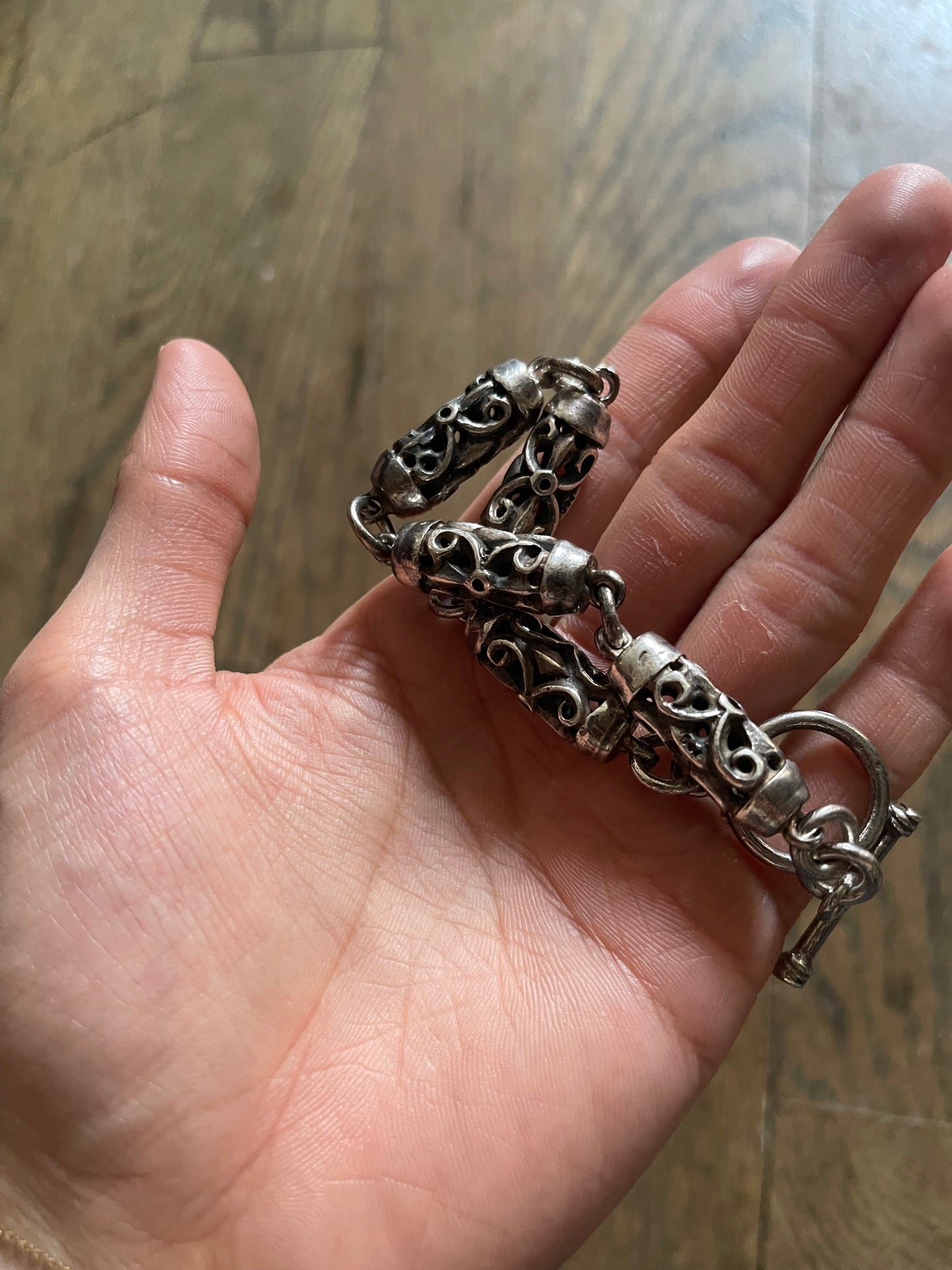 Barrel silver bracelet