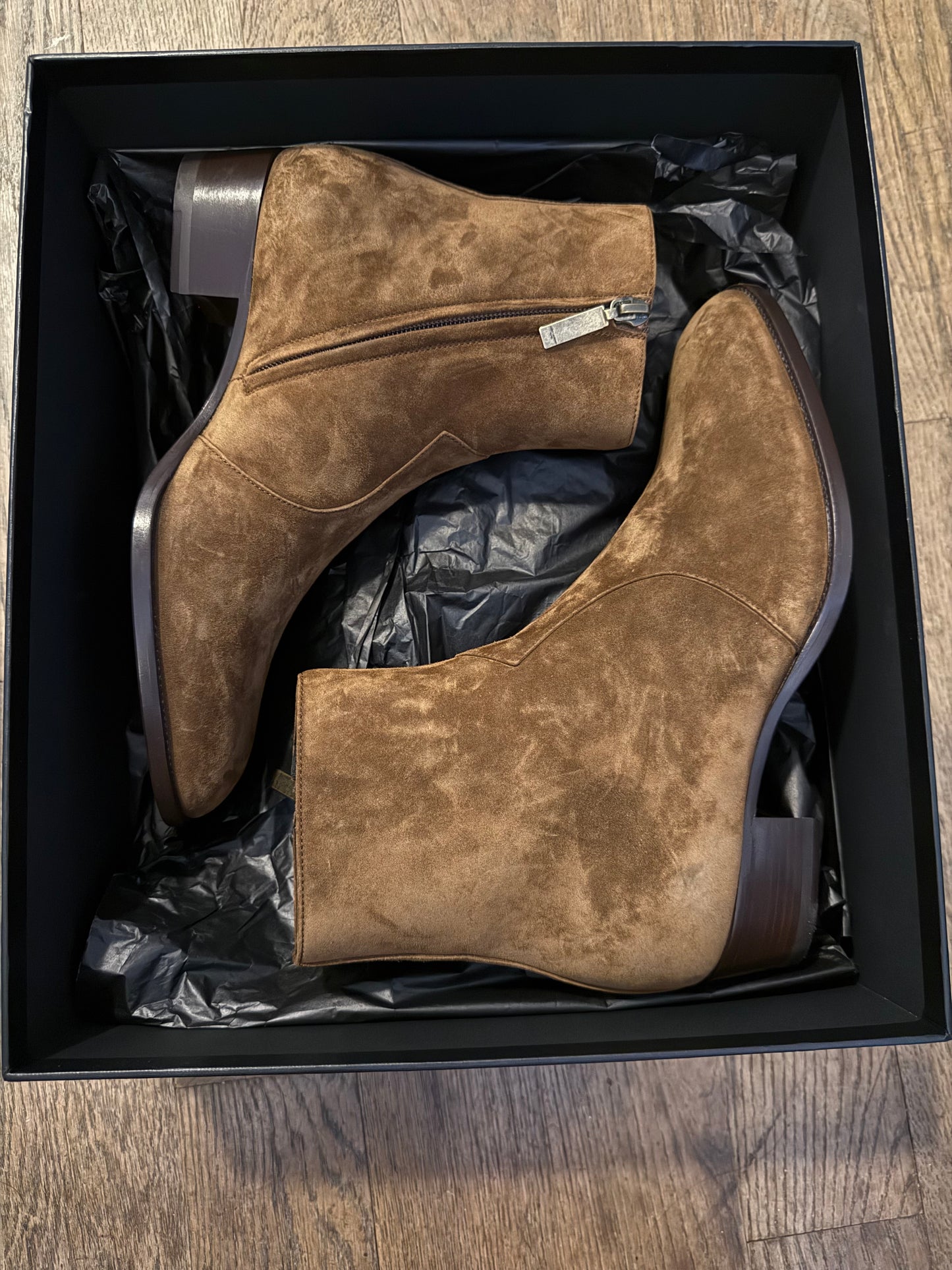 Saint Laurent 40MM Wyatt suede brown boots