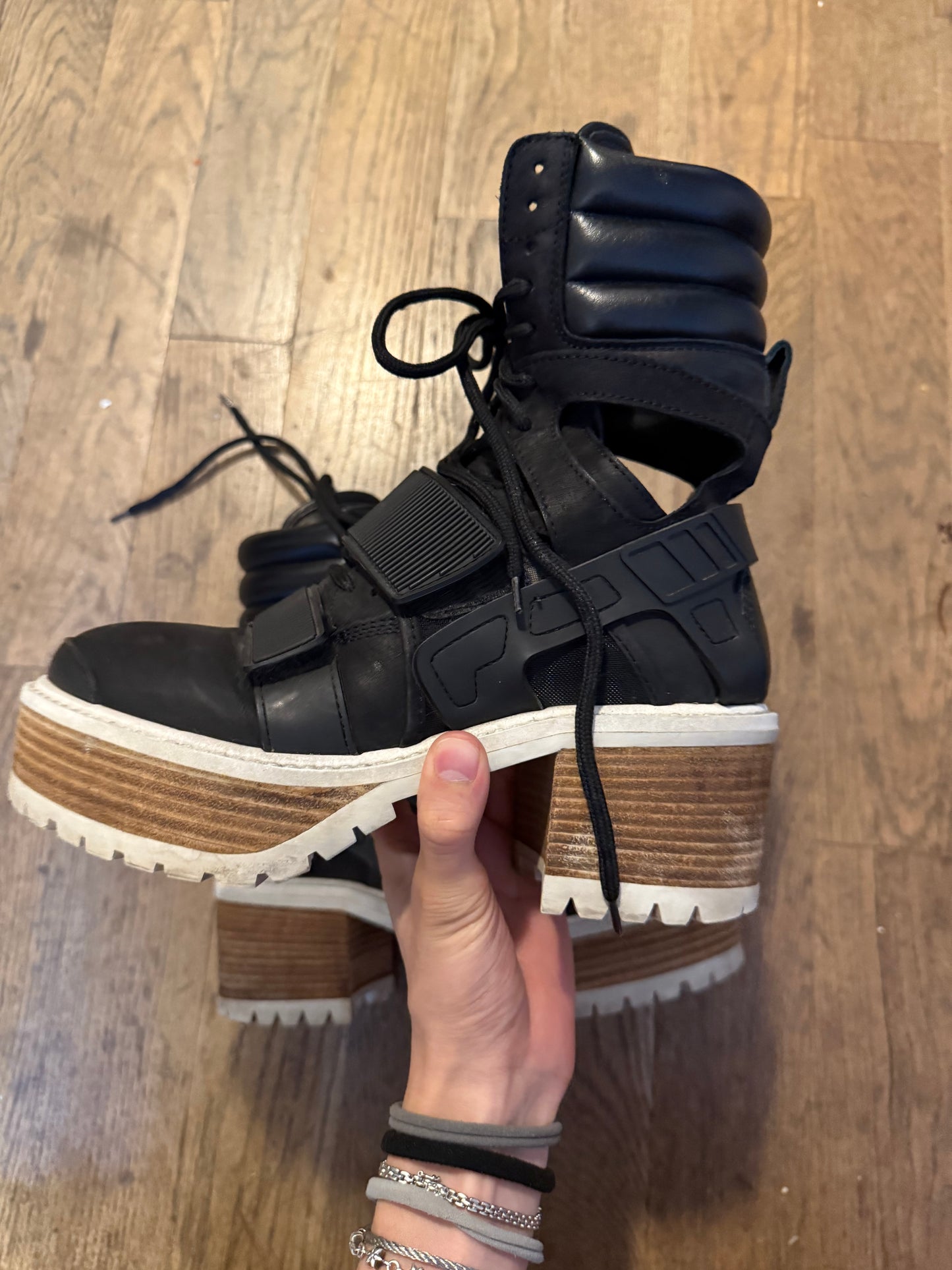 Hood by air avalanche heel boots