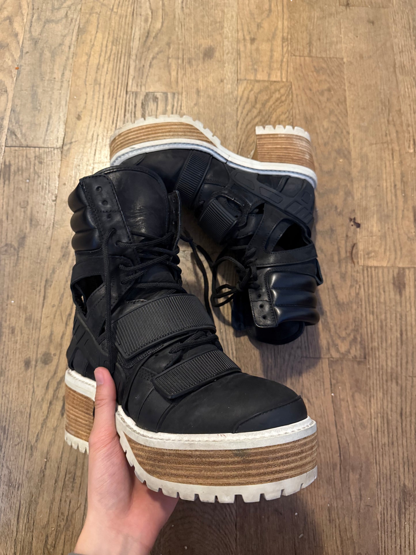 Hood by air avalanche heel boots