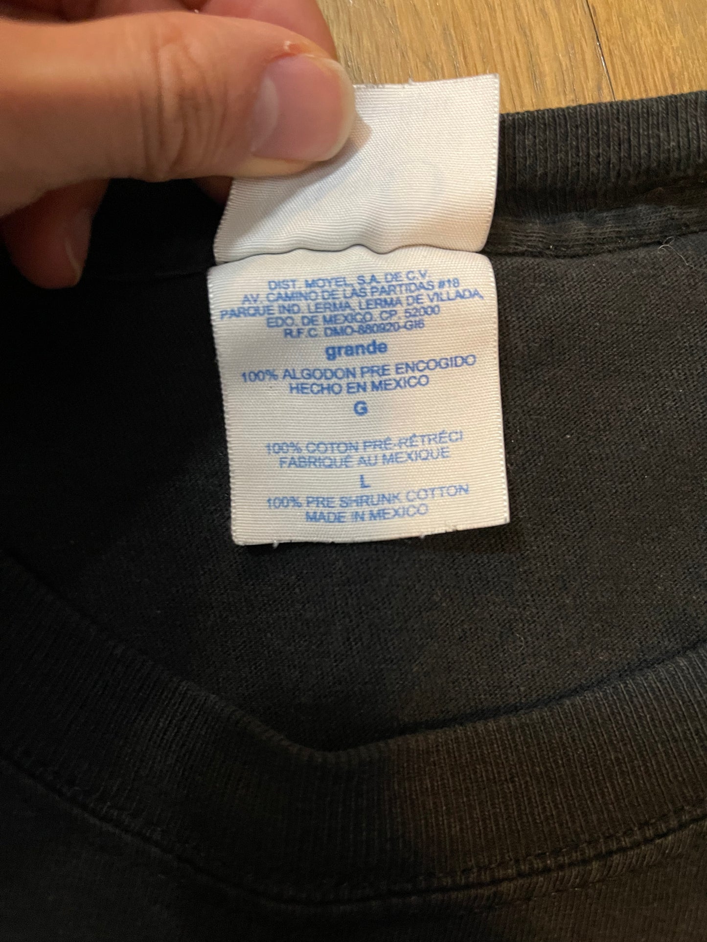 Nirvana silver shirt 2000’s