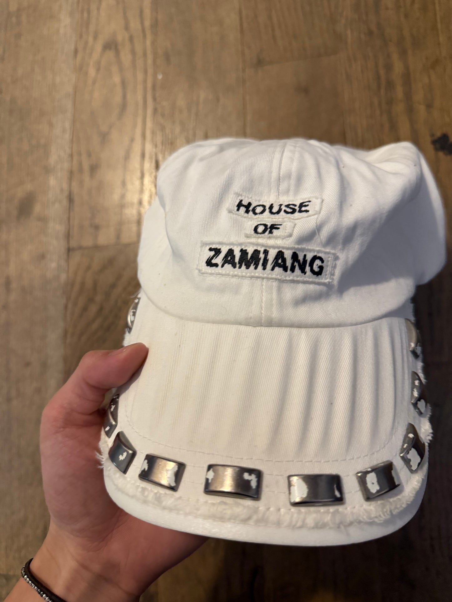 Undercover SS06 chuut studded house of Zamiang hat