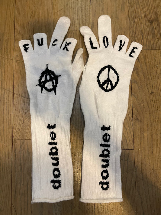 Doublet finger sign gloves