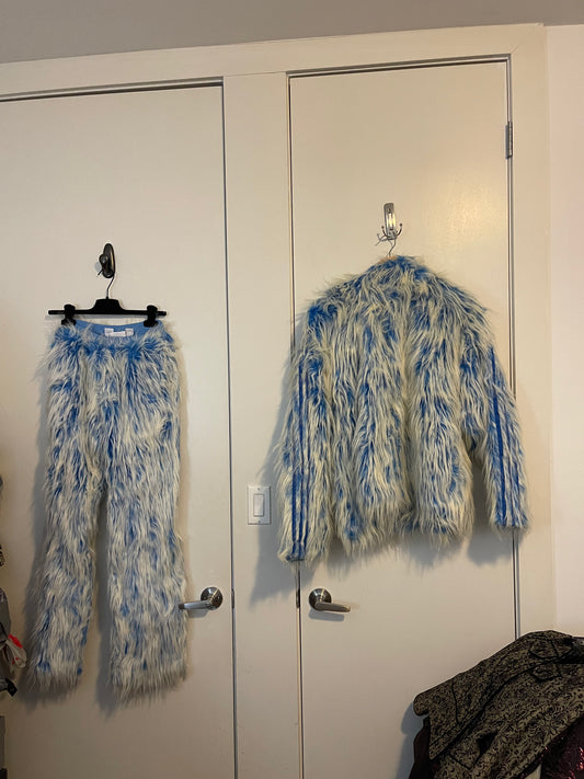 Kerwin frost adidas yeti suit set